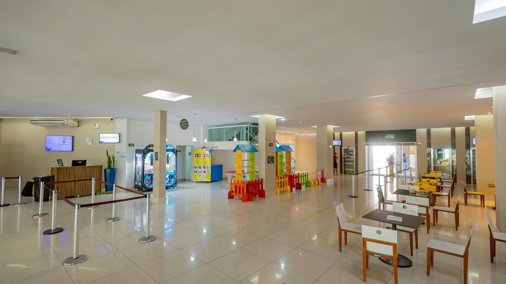 Mineir.Inn - Riviera | Lazer Com Piscinas 24H Caldas Novas 0*,  Brezilya