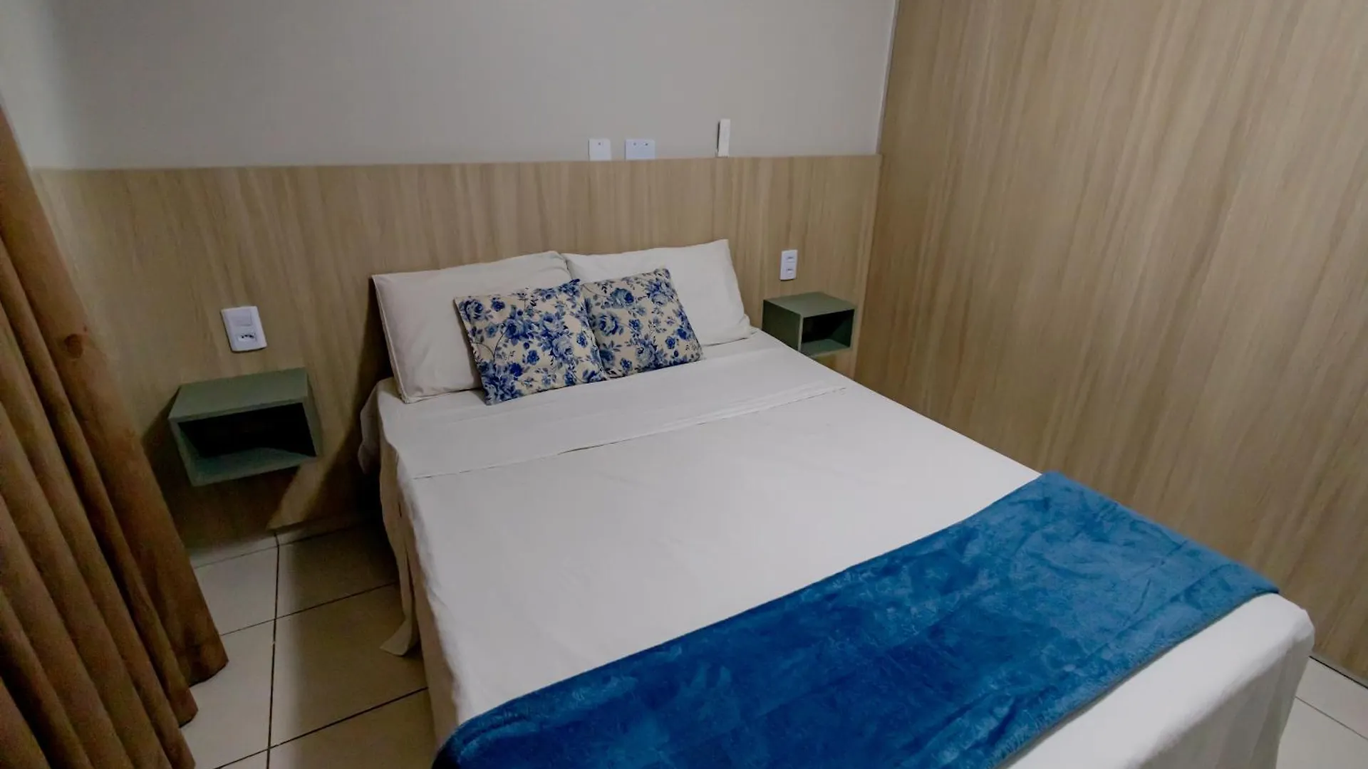 Mineir.Inn - Riviera | Lazer Com Piscinas 24H Caldas Novas Otel